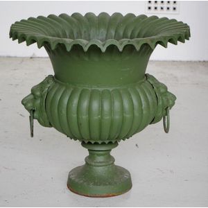 Cast Iron planter urn with lion mask ring handles, 56 cm…