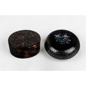 A lac burgaute box and a carved tortoiseshell box, the lac…