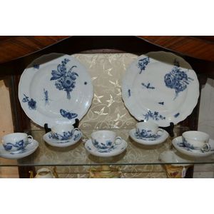 Weimer porcelain set of five cabinet demi cups and saucers