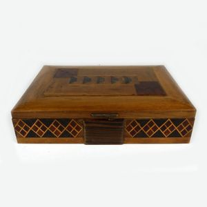An Italian 1940s walnut cased games compendium, with roulette…
