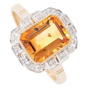 An Art Deco style citrine and diamond ring, set in 9ct gold…