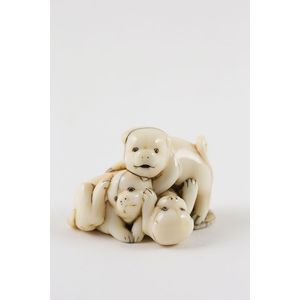 Three Ivory Pup Netsuke - Netsuke - Oriental