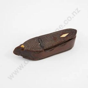 An 18th century prisoner of war carved treen shoe snuff box,&hellip;