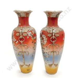 Late 19th Century Ceramic Bowl with Tulips & Scalloped Edge
