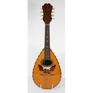 Stridente Naples mandolin paper label to interior, length 60 cm