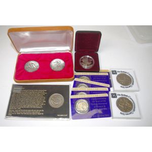 Nine various commemorative coin issues including 2 X 1974 New…