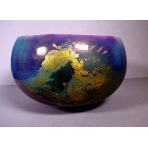 Greg Daly (b1954) lustre pottery bowl, purple lustre glaze,&hellip;
