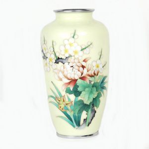 A vintage quality cloisonne vase, finely worked with blossoms…