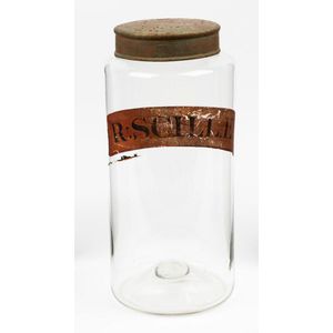 A large 'Syrupus Scillae Compositus' glass apothecary jar, 19th…