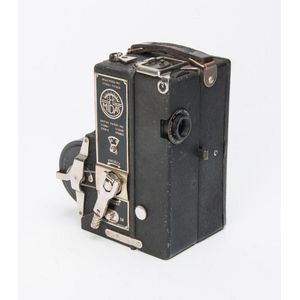 Camera Projector limited (England): a Midas 9.5 mm movie…
