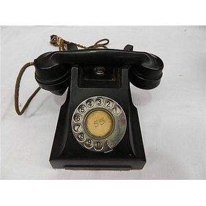 Vintage Bakelite Telephone (1940s) - Telephones - Sundries