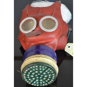 mickey mouse gas mask ww2 invasion