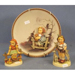 Girl With Basket, Small Hummel Figurine 96, Goebel 