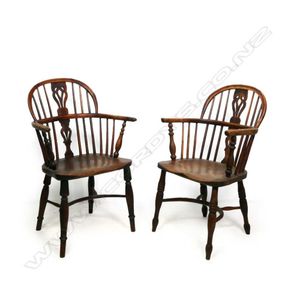 A pair of 19th century elm low back Windsor chairs, shaped&hellip;