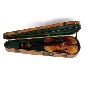 An antique violin, with Antonio Stradivarius label, with case…