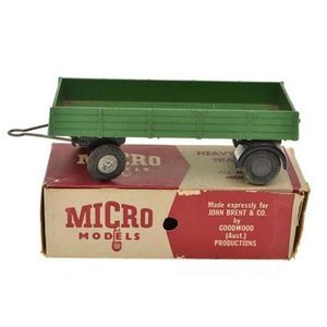 Micro Models (Australia) heavy Duty trailer model in original…
