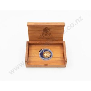 NZ 2000 millennium gold kiwi, 1/4oz 99.99 gold 243/10,000…