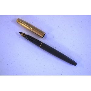 Vintage Parker Fountain Pen with 14k Gold Nib - Writing - Pens ...