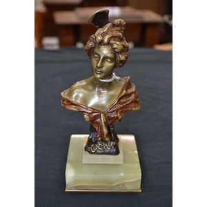 Emmanuel Villanis, a very fine French cold painted and gilt…