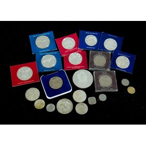 Various silver Pairoof coins. Panama 20 balboas silver coin…