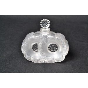 Perfume bottle mid 20th century, c1935, French Lalique clear…