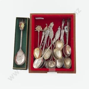 Ornate Figural Repousse newest set of 12 Vintage Holland MKD 90 silver salt spoons-