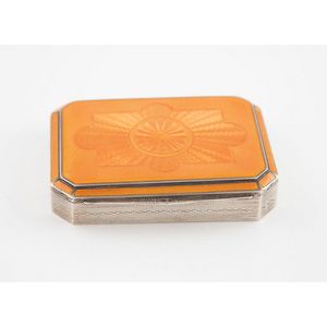 Art Deco sterling silver & orange guilloche enamel snuff box,&hellip;