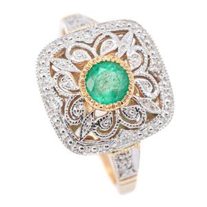 An Art Deco style emerald and diamond ring, 13.7 mm cushion…