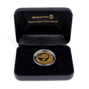 A 2010 New Zealand $10 gold proof kiwi coin, 24ct, 1/4 ounce,…
