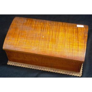 Australian timber carved trinket box width 24 cm, depth 14 cm,…