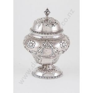 Small George III sterling silver tea caddy footed vase shape…