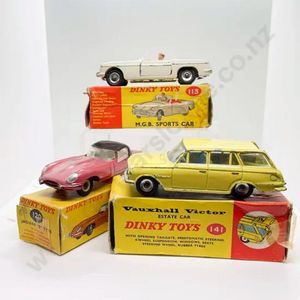 Vintage British Dinky Toys, Jaguar car models - price guide and values
