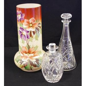 Large Victorian hand painted milk glass vase 33 cm high approx.…