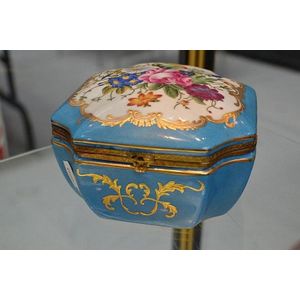 Russian Sevres style jewellery box, approx 8 cm high, 14 cm…