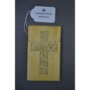 19th century carved ivory card case, approx 9.5 cm long, 5.5 cm…