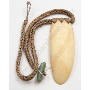 Whale tooth pendant with pounamu toggle, 12 cm length