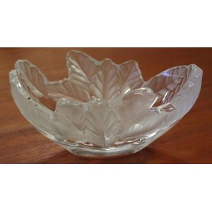 Lalique Frosted French Crystal BOWL GRAPE VINE 9.5”x 2” deep offers Candle Holder