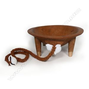 Tongan Kava Bowl with Sennit Cord and Shell - S/E Asia, Oceania ...