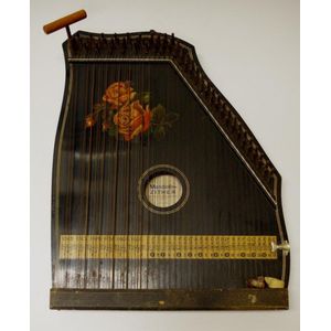 German mandolin zither musical instrument 52 cm x 41 cm, with…
