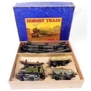 Hornby clockwork train cheap set 1950s