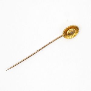 Antique 9ct yellow gold lapel pin with 15ct yellow gold flower…