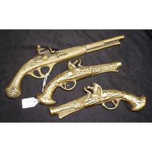 Brass, Brass Pistols, Decorative Brass, Pistol Replicas, Brass Ornaments,  Pistols, Wall Decor, Ornaments, Flintlock Pistols, Flintlock -  UK