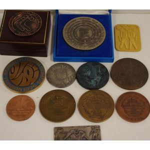 Collection of vintage Commemorative Olympic, Commonwealth Games…