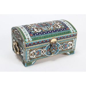 Russian silver and enamel casket, with panels of foliate…