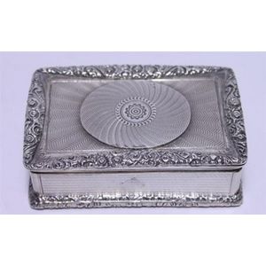 A gilt silverplate table snuff box, inscribed in rectangle 'K &…