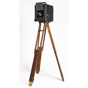 GRAFLEX (USA): A Graflex RB Tele Graflex with Kodak Anastigmat…