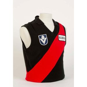 Essendon: 1985 Essendon jumper. Un-numbered player-issue jumper…