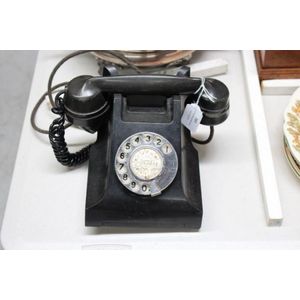 Vintage Bakelite telephone - price guide and values