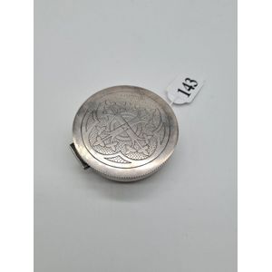 English sterling silver pill box, Celtic design engraved lid…