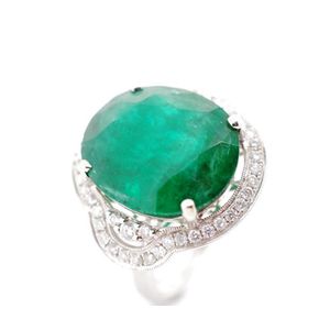 Emerald and diamond set 18ct white gold ring marked 18k 750,…
